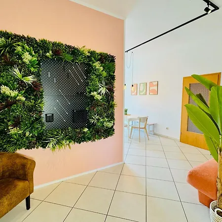 Staynature App - 3 Bedroom - Modern, Ruhig, Zentral Apartament