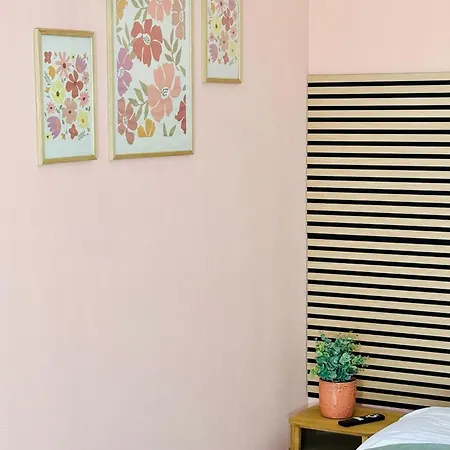 Staynature App - 3 Bedroom - Modern, Ruhig, Zentral Apartament